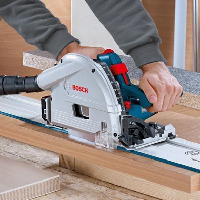 Дискова пила Bosch Professional GKT 55 GCE + напрямна рейка FSN 1600