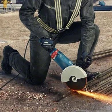 Болгарка (угловая шлифмашина) Bosch Professional GWS 24-230 JZ