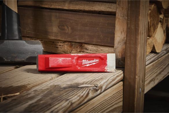 Клин для розколювання дров Milwaukee 2,3 кг