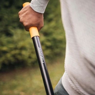Лопата совковая металлическая Fiskars Solid