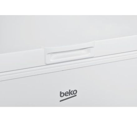 Морозильна камера Beko CF200WN