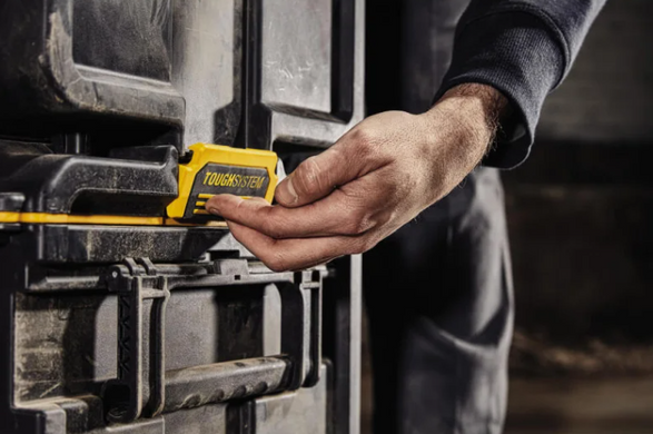DEWALT ЯЩИК TOUGHSYSTEM 2,0 DS400