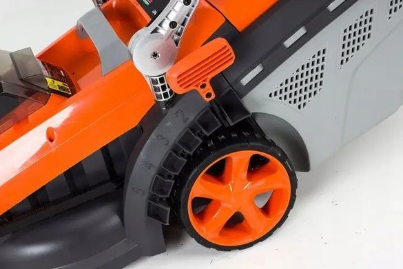 Акумуляторна газонокосарка NAC 40V 1x4ah 37 cm NAC LB40-37-B40-NG