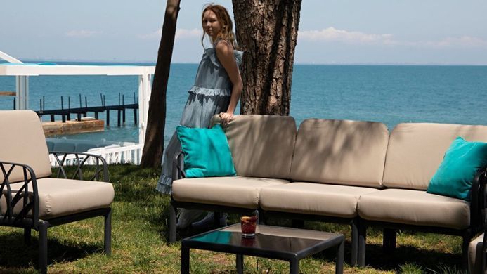 Меблі із пластику для вулиці Novussi Garda Sofa Set 2