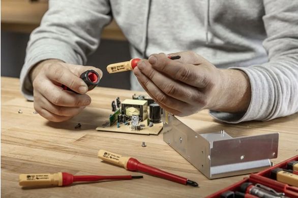 Набір діелектричних викруток Hoegert 1000V S2 13 шт