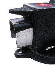 Тиски слесарные поворотные стальные 10"