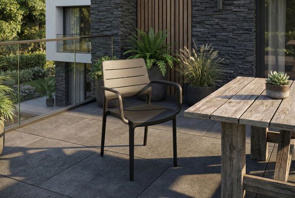 Кресло садовое пластиковое PORTO Graphite с подлокотниками штабелированное UV-защита Keter