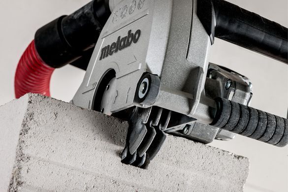 METABO ШТРОБОРЕЗ 125мм/1900Вт MFE 40 +2 АЛМАЗНЫХ ДИСКА, КЕЙС