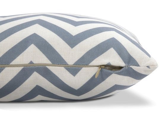 Подушка декоративная ZigZag Grey 45&times;45 см серая геометрический узор&nbsp;MoodMe