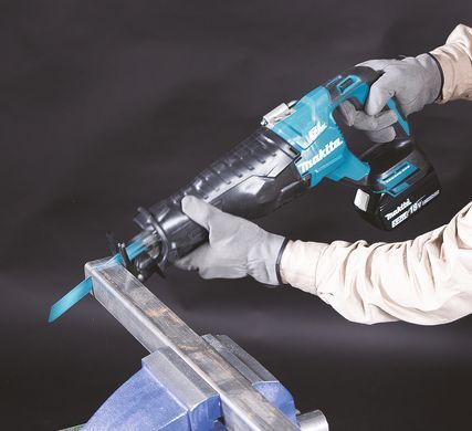 Аккумуляторная сабельная пила в кейсе LXT 18V 5.0Ah Li-Ion BLDC XPT MAKITA DJR187RTE