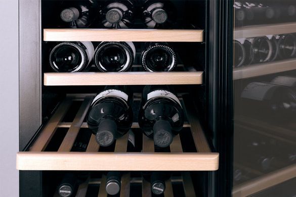 Винный холодильник CASO WineComfort 38