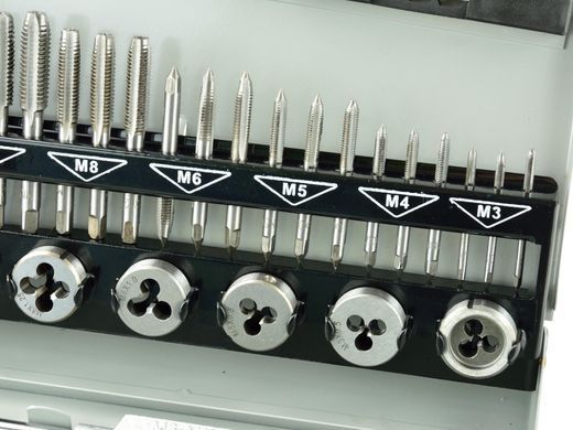 Комплект мітчиків та плашок M3-M12 32шт G38301