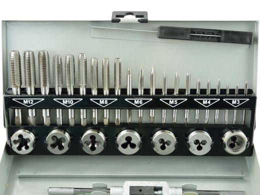 Комплект мітчиків та плашок M3-M12 32шт G38301